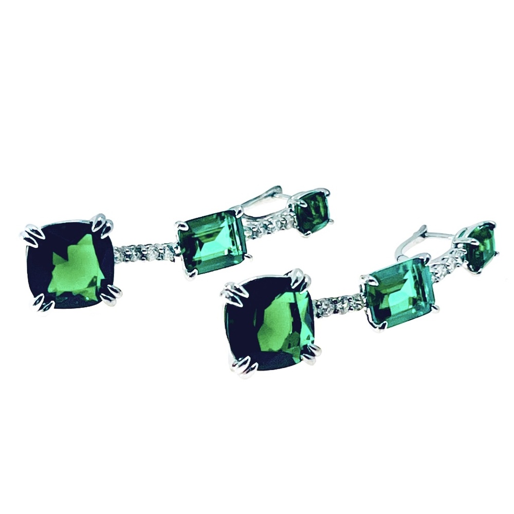 Dangle Earrings in Silver Tone with Green Rhinestones